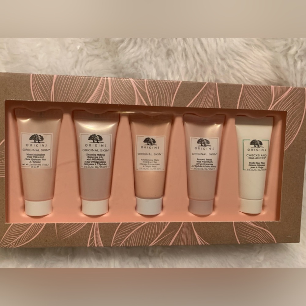 ORIGINS (5) piece .05 ounce Glow On skincare set NIB